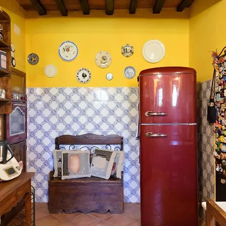 Charming House In + Pool Holiday home Trequanda