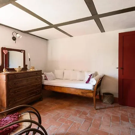 Charming House In + Pool Holiday home