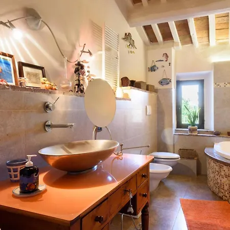 Charming House In + Pool Casa de Férias