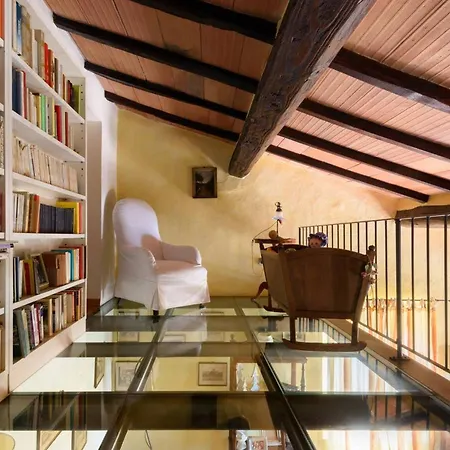 Charming House In + Pool Casa de Férias *