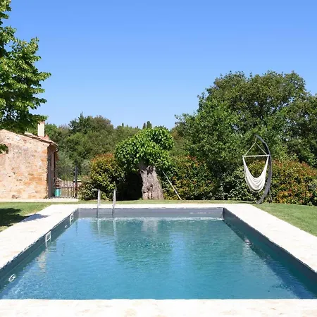 Casa de Férias Charming House In + Pool