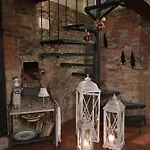 Tatil Evi Charming House In + Pool