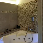 Charming House In + Pool Tatil Evi Trequanda